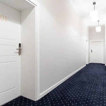 Aparthotel Serenity - Old Town By Friendly Poznan