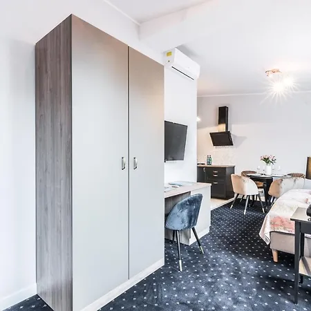 Aparthotel Serenity - Old Town By Friendly Poznan