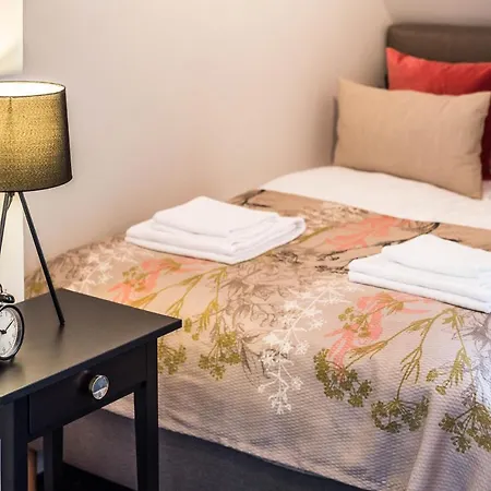 Aparthotel Serenity - Old Town By Friendly Poznan