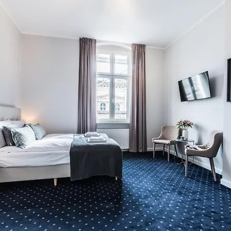 Aparthotel Serenity - Old Town By Friendly Poznan