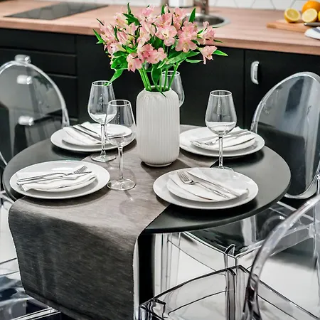 Апарт-отель Serenity - Old Town By Friendly