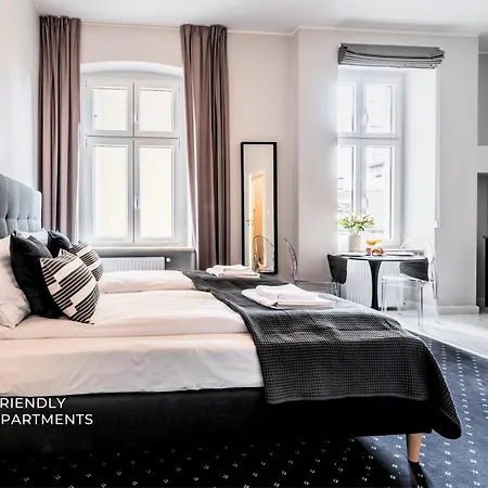 Serenity - Old Town By Friendly Apartmanhotel