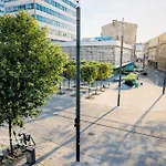 Апарт-отель Serenity - Old Town By Friendly Познань