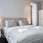 Serenity - Old Town By Friendly 4*