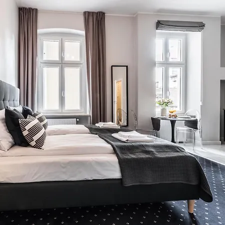 Serenity - Old Town By Friendly Апарт-отель