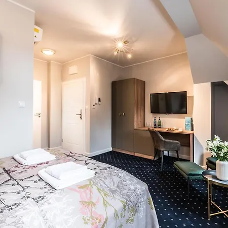 Serenity - Old Town By Friendly Apart Otel Poznan