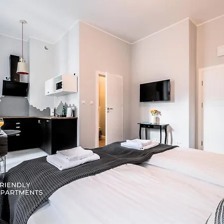 Serenity - Old Town By Friendly 3* Poznan