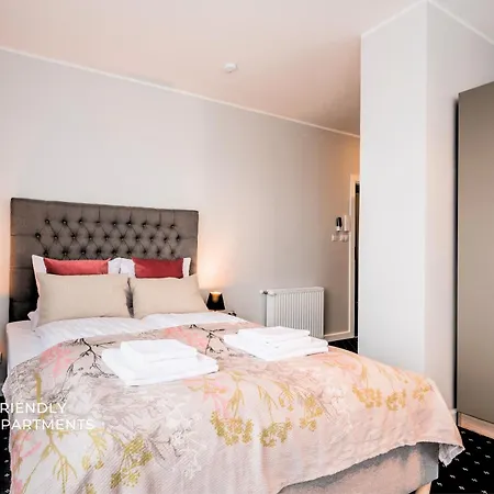 Serenity - Old Town By Friendly 3* Poznan