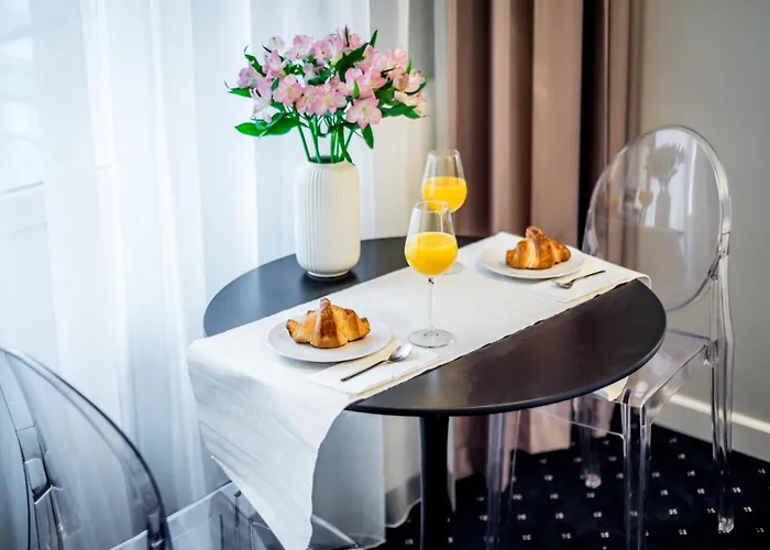 Serenity - Old Town By Friendly 4* Poznań